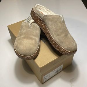 Lucky Brand suede clogs  Size 7M